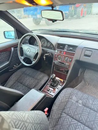 Mercedes-Benz Clase C 1995