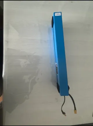 Batería Patinete Eléctrico Azul totalmente nueva