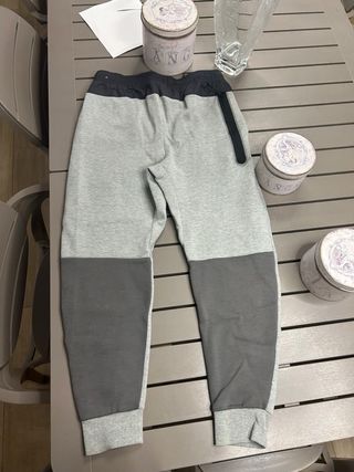 Nike Tech Fleece Grigio
