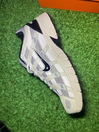Zapatillas Nike P-6000 Beige/Gris