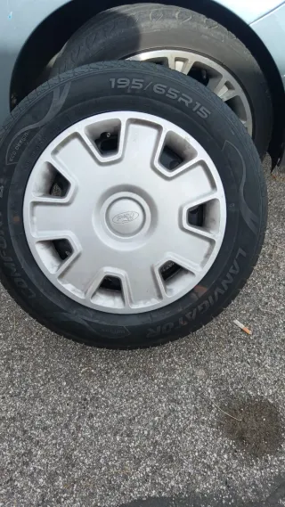 Llantas 195/65R15 para Ford Focus