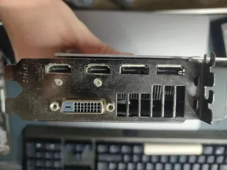 Tarjeta Gráfica Sapphire RX 590 8GB