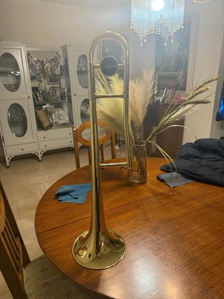 Trombón Gear4Music con funda