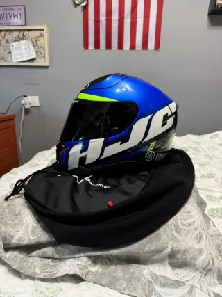 Casco HJC RPHA 11