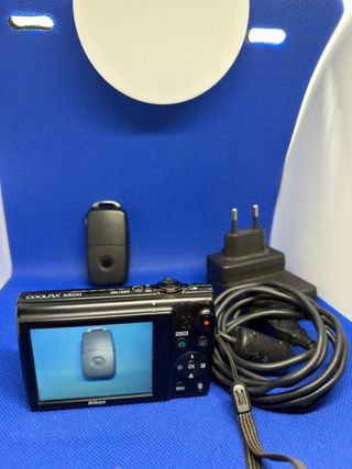 Cámara Nikon Coolpix S4150 Negra