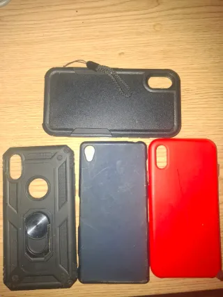Set di 4 custodie per cellulare