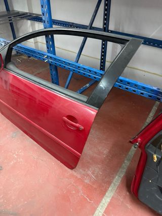 Puerta coche de un Golf V Berlina