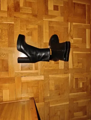 Botas Zara Plataforma Tacón Negro