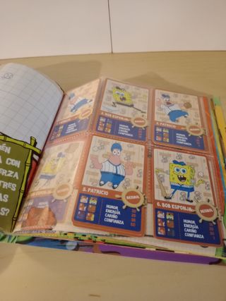Carpeta Archivador Bob Esponja con Cromos