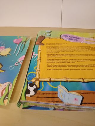 Carpeta Archivador Bob Esponja con Cromos