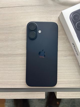 iPhone 16 128GB Negro