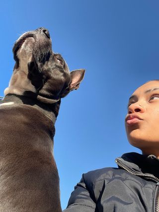 Niñera y cuidadora de mascotas – Badalona