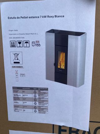 Estufa de pellet Roxy 7KW Blanca