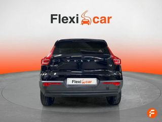Volvo XC40 1.5 T2 Momentum Auto