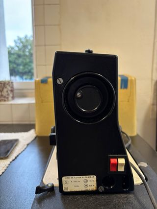 Máquina de coser Alfa Electronic