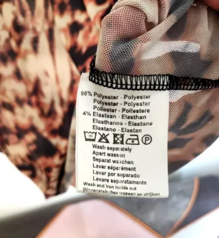 Blusa Marrón con Estampado