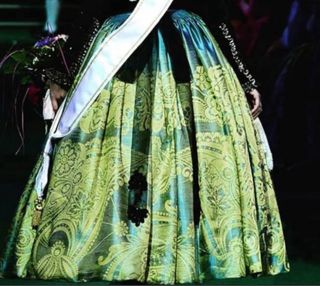 Falda castellonera labradora