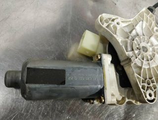 Elevalunas a2308201042 mercedes clase clk 376360