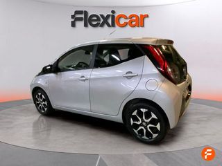 Toyota Aygo 1.0 70 x-play