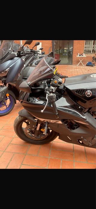 Yamaha R7 accidentada