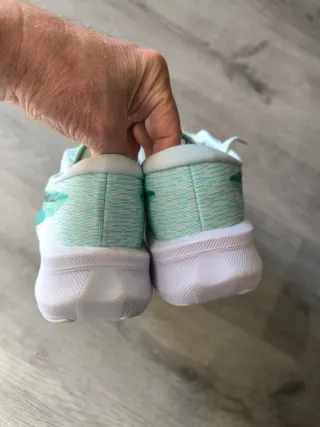 Asics Magic Speed 4 Talla 43.5 Nuevas