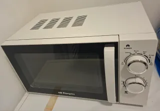 Microondas Orbegozo Blanco
