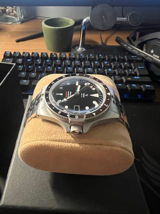 Yema Superman Heritage GMT Automático