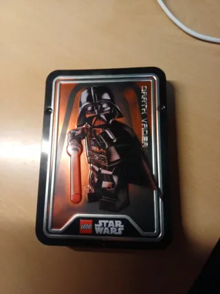 Caja vacía de Darth Vader de LEGO Star Wars