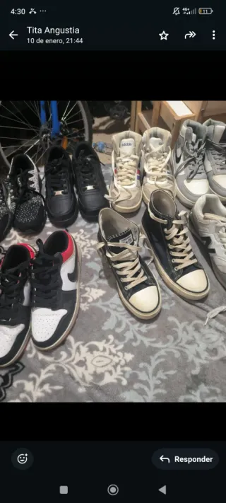 Botines negros y blancos