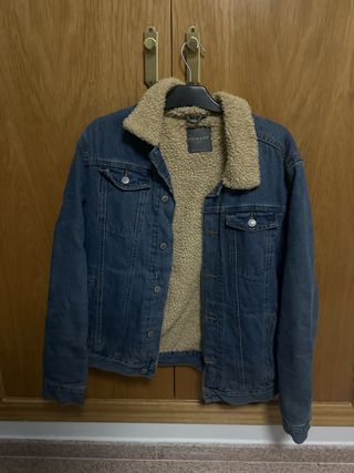 Chaqueta vaquera forrada Primark
