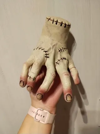 Mano de la Familia Addams