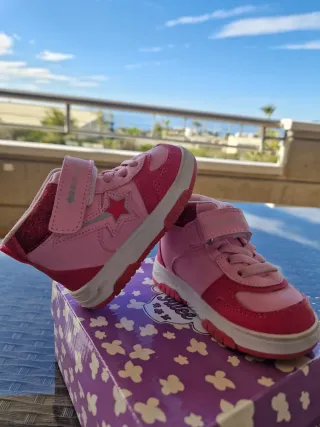 Sneakers bimba rosa con stella