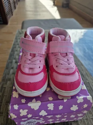 Sneakers bimba rosa con stella