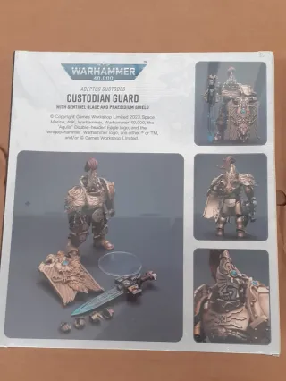 Figura Joytoy Warhammer 40,000 Adeptus Custodes