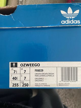 Adidas Ozweego Sneakers Beige