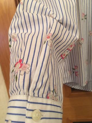 Camisa Primark Rayas Flores Azul Blanco
