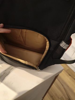 Mochila Pañalera Mickey Mouse Negra y Roja