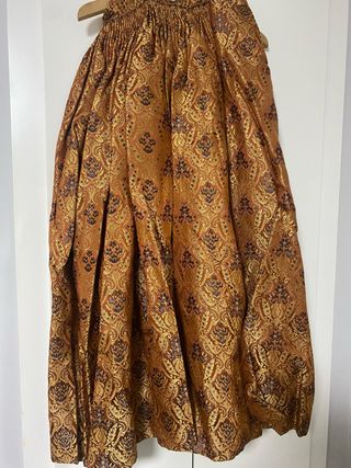 Falda Castellonera/Huertana Oro y Naranja