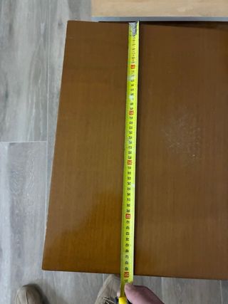 Mesitas de noche y cómoda madera