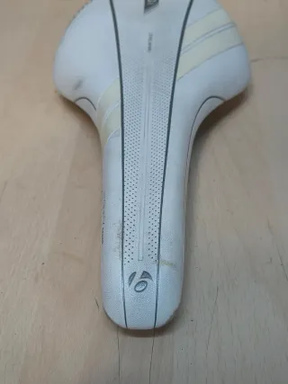 Sillín Bontrager Affinity Comp Blanco