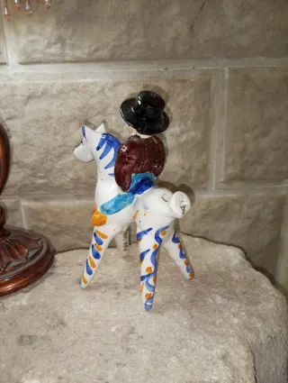 Figura cerámica jinete caballo Úbeda