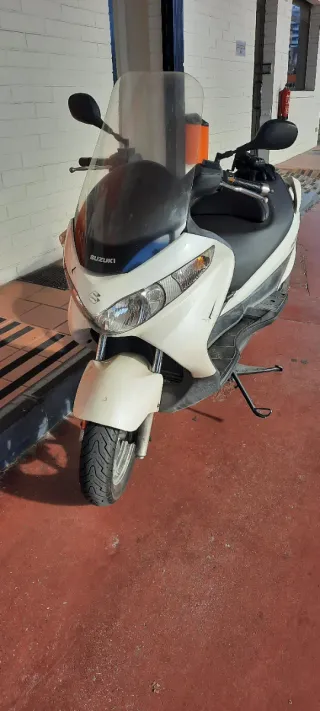 Suzuki Burgman 125 2010