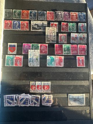 Álbum clasificador de sellos