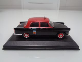 FORD V8 - PEUGEOT 404  - CADILLAC  COUPE ( 1/43)