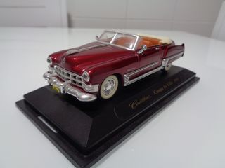 FORD V8 - PEUGEOT 404  - CADILLAC  COUPE ( 1/43)