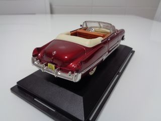 FORD V8 - PEUGEOT 404  - CADILLAC  COUPE ( 1/43)