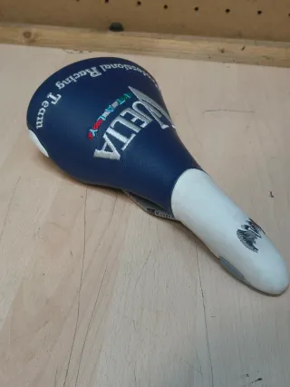 Sillín Vuelta Pro Racing Azul/Blanco