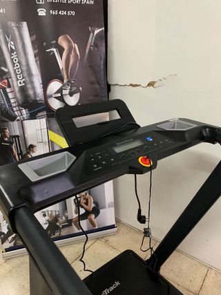 Cinta de correr Norditrack T Series 5 exposición