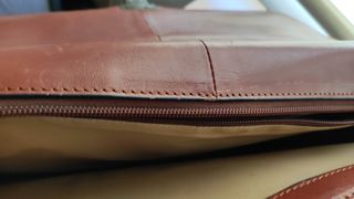 Portafolios de Piel Marrón