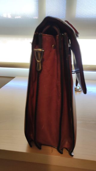 Portafolios de Piel Marrón